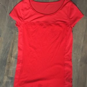 Red tee